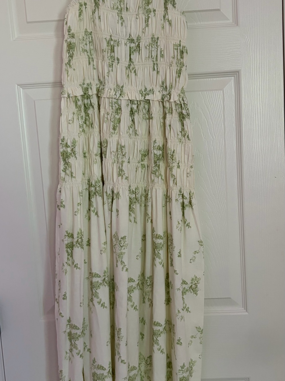 Universal Thread Light Green Floral Smocked Maxi Dress - Picture 4 of 5